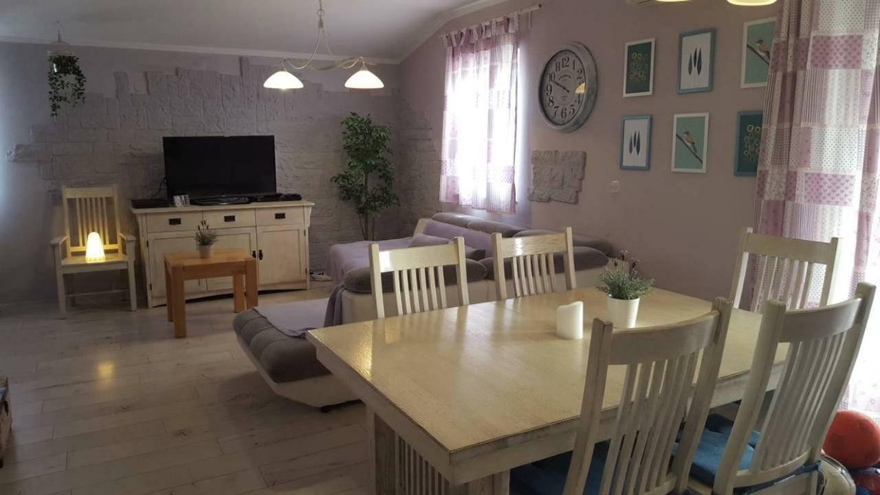 Ferienwohnung Pinta Vodice Exterior foto